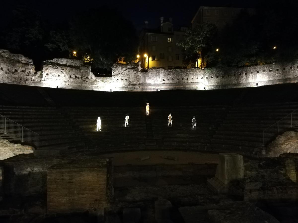 Residence Teatro Romano Trieste Esterno foto